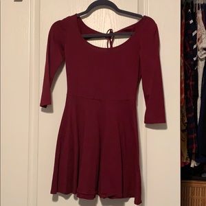 Burgundy 3/4 sleeve dress